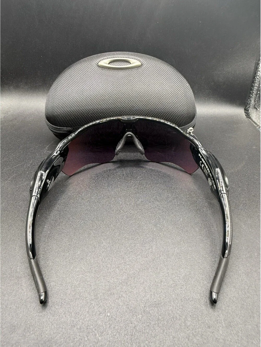 OAKLEY RADAR PACE POLISHED BLACK PRIZM ROAD CLEAR BLUETOOTH CONNECT SUNGLASSES